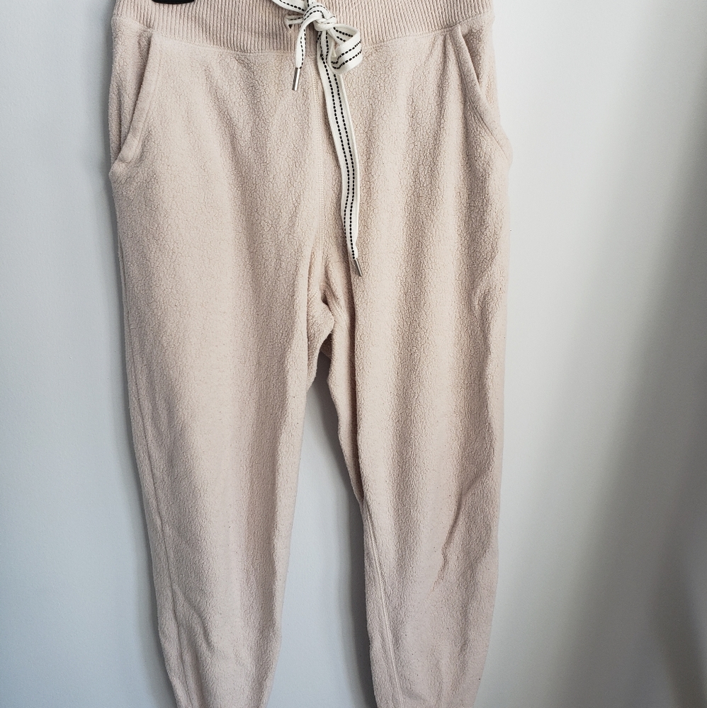Aerie Cream joggers